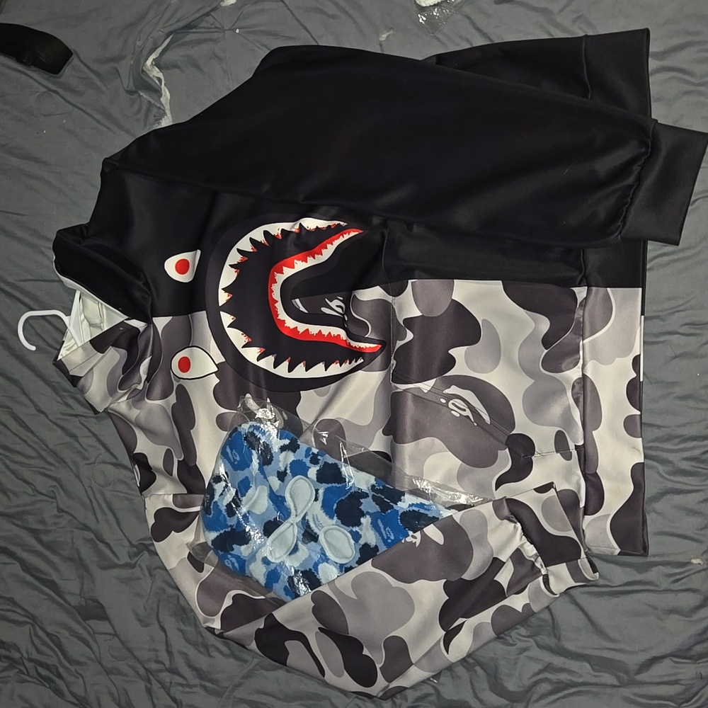 Bape rep, WAn Bape ski mask